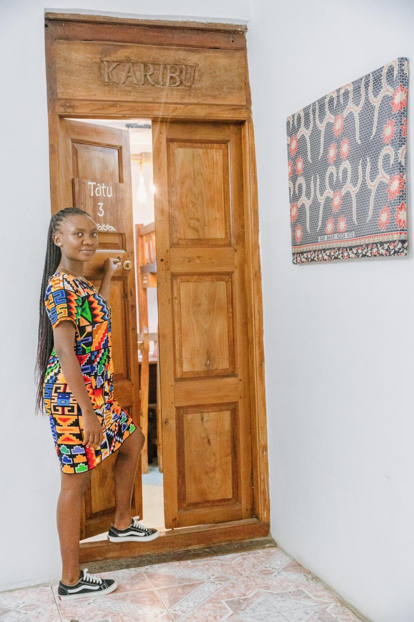Shoki Shoki Guest House Zanzibar Bagian luar foto