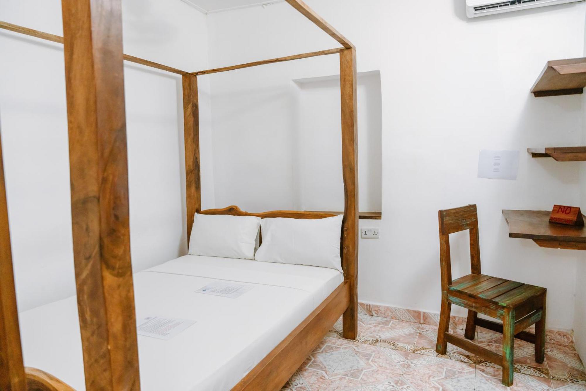 Shoki Shoki Guest House Zanzibar Bagian luar foto